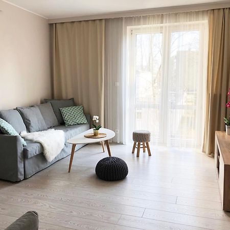 Ozarowska 77 - 1BR by Homeprime Varsóvia Exterior foto