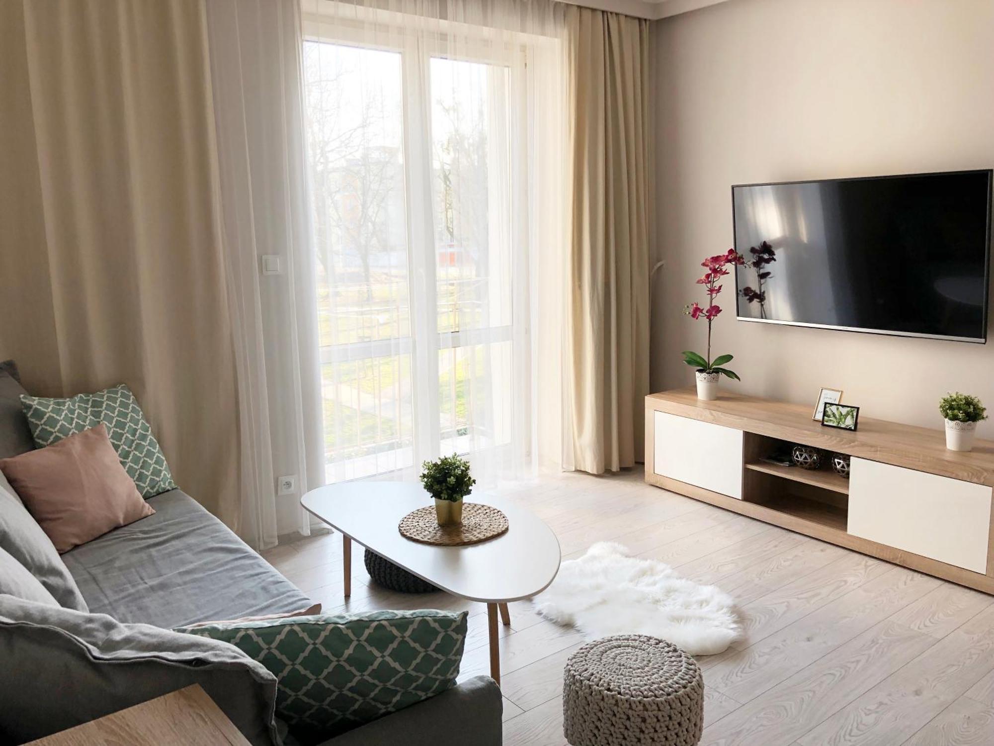 Ozarowska 77 - 1BR by Homeprime Varsóvia Exterior foto